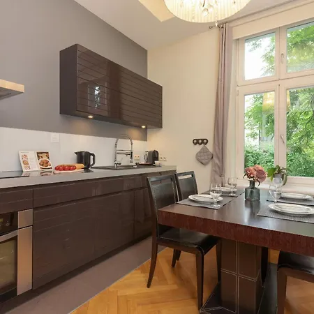 Nadmorski Apartament Z Parkingiem I Ogrodem Blisko Molo W Sopocie By Rent Like Home Sopot Zewnętrze zdjęcie