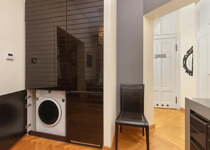 Nadmorski Apartament Z Parkingiem I Ogrodem Blisko Molo W Sopocie By Rent Like Home